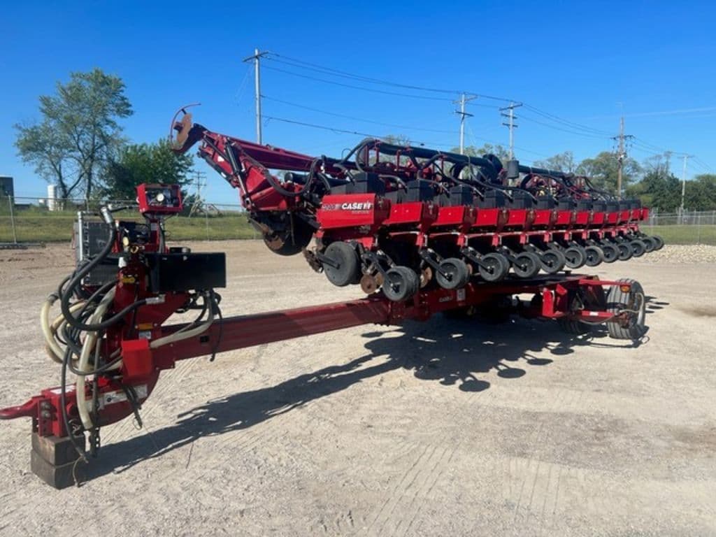 Image of Case IH 1240 Primary image