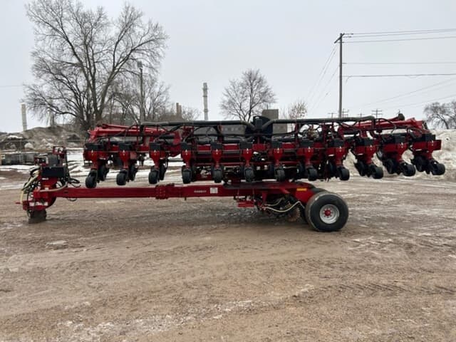 Image of Case IH 1240 equipment image 1