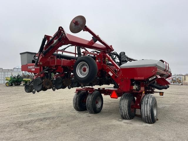Image of Case IH 1240 equipment image 2