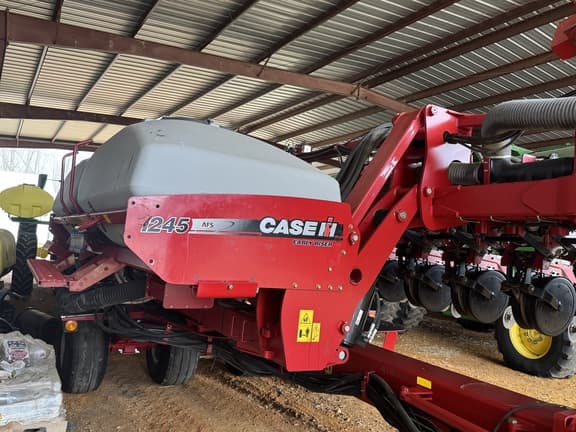 Image of Case IH 1245 equipment image 3