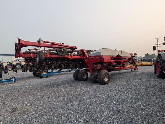 Image of Case IH 1245 equipment image 3