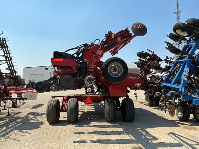 Image of Case IH 1245 equipment image 1