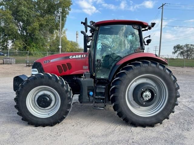 Image of Case IH Maxxum 125 equipment image 1