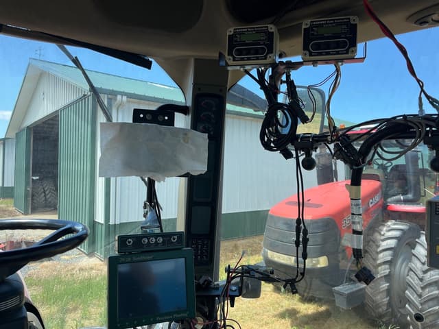 Image of Case IH 1250 equipment image 1