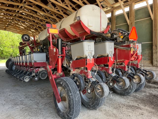 Image of Case IH 1250 equipment image 4