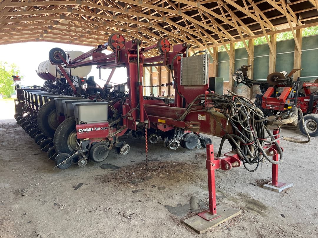 Image of Case IH 1250 Primary image
