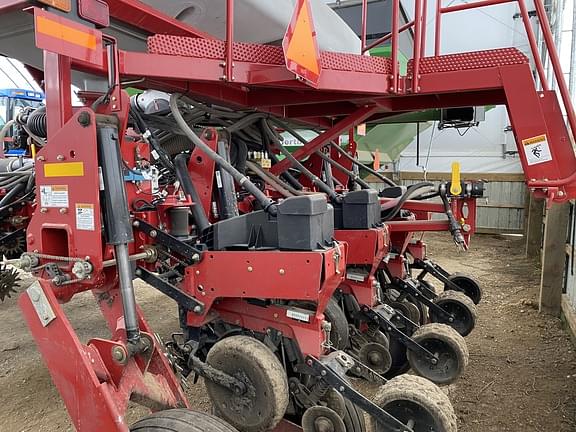 Image of Case IH 1250 equipment image 3