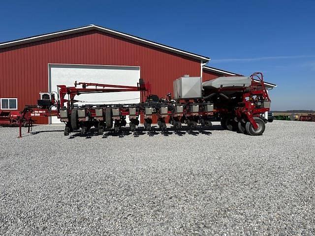 Image of Case IH 1250 equipment image 2