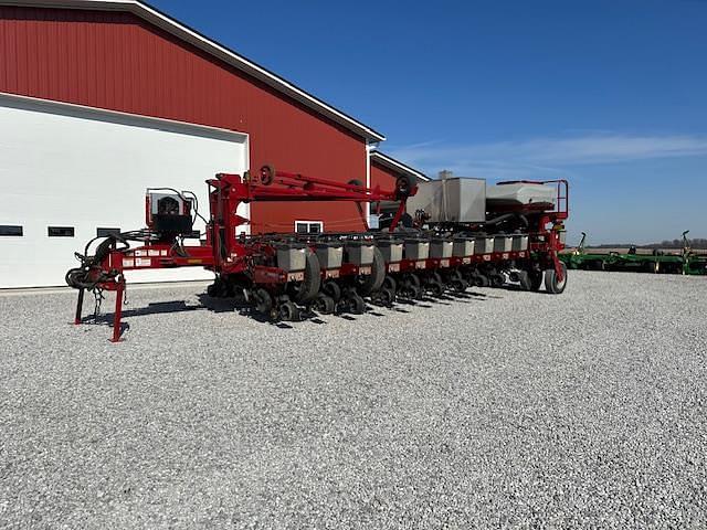 Image of Case IH 1250 equipment image 1