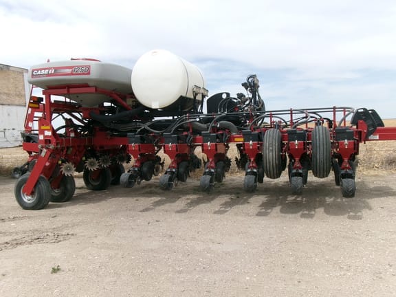2013 Case IH 1250 Equipment Image0