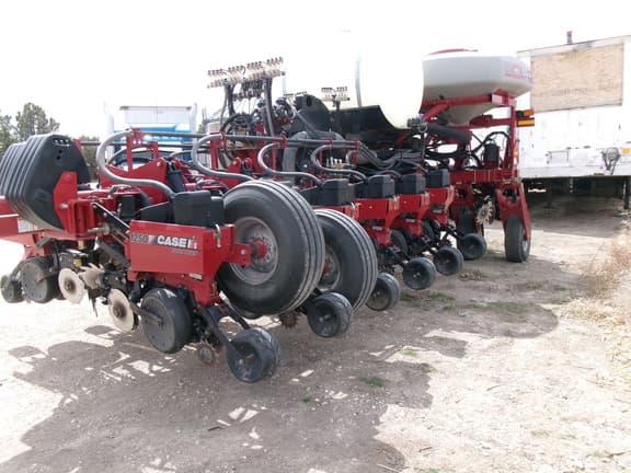 Image of Case IH 1250 equipment image 3