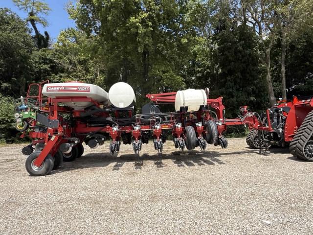 Image of Case IH 1250 equipment image 1