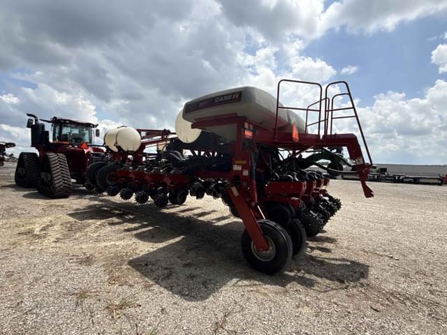 Image of Case IH 1250 equipment image 4