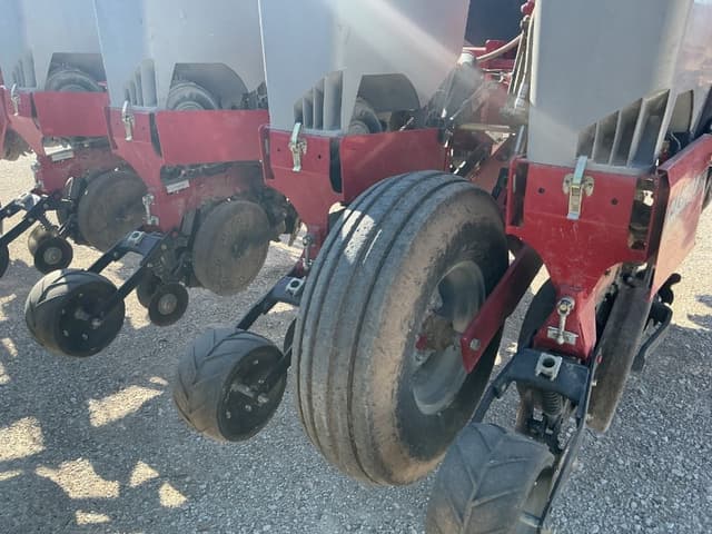 Image of Case IH 1250 equipment image 3