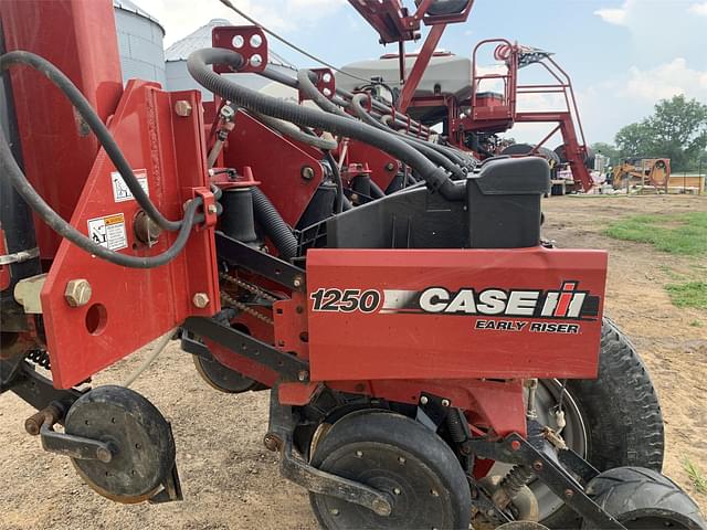 Image of Case IH 1250 equipment image 2