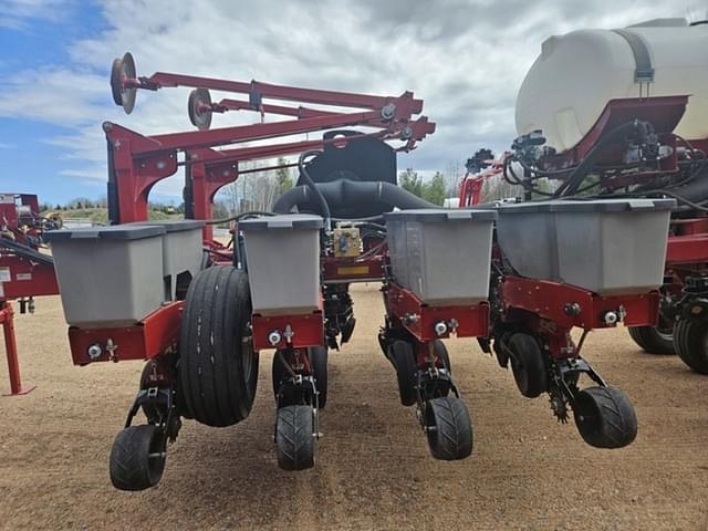 Image of Case IH 1250 equipment image 2