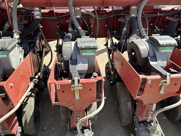 Image of Case IH 1260 equipment image 4