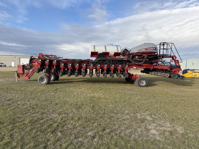 Image of Case IH 1265 equipment image 1