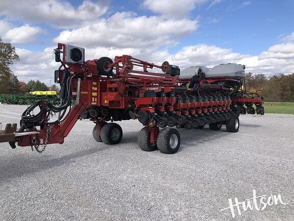 Image of Case IH 1265 equipment image 1