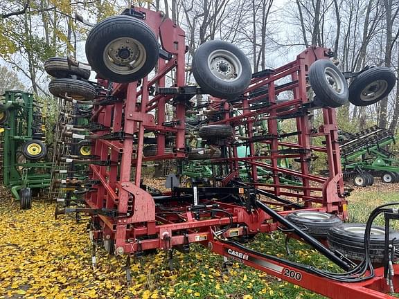 Image of Case IH 200 equipment image 1