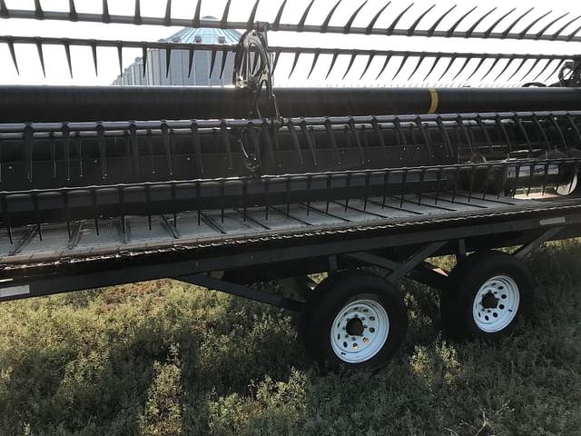 Thumbnail image Case IH 2152 11