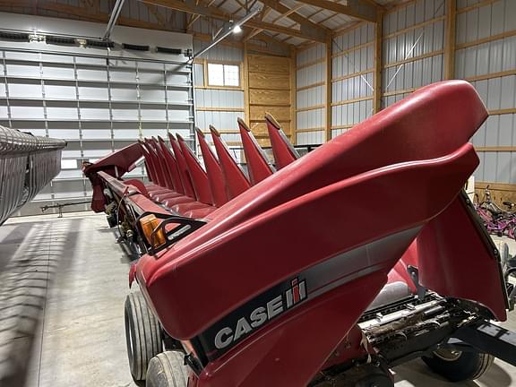 Image of Case IH 2412 equipment image 4