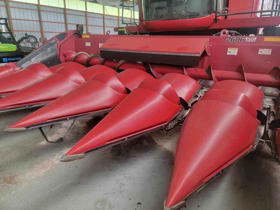 Image of Case IH 2606 Image 0