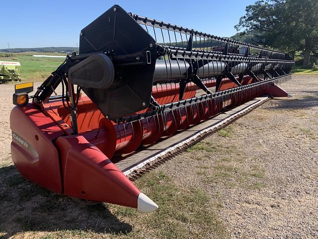 Image of Case IH 3020 equipment image 2