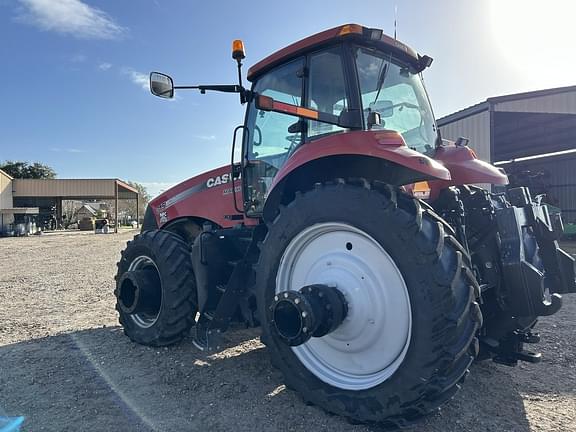 Image of Case IH Magnum 315 equipment image 4