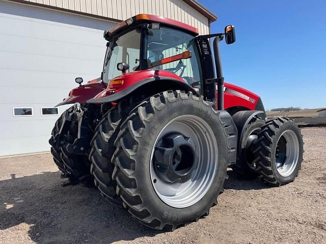 Image of Case IH Magnum 315 equipment image 3