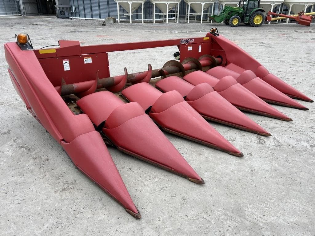 Image of Case IH 3206 Primary image
