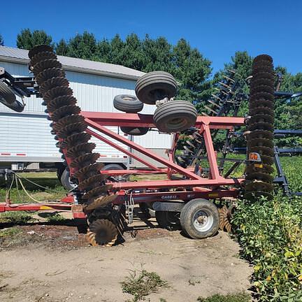 Image of Case IH 330 equipment image 2