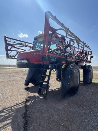 2013 Case IH 3330 Patriot Equipment Image0