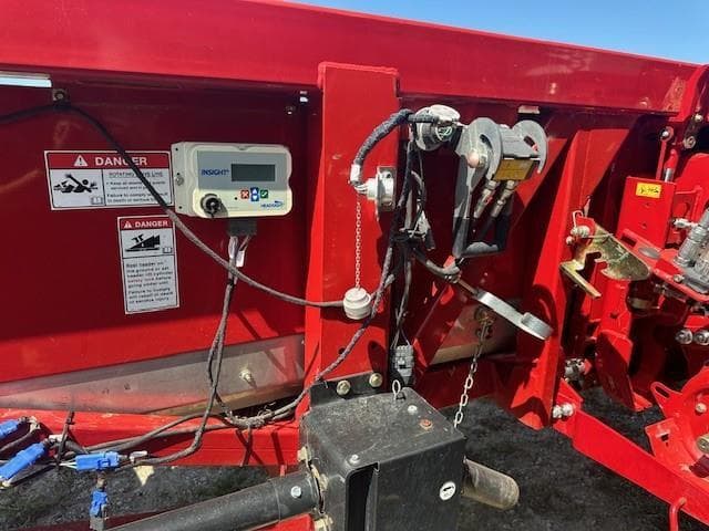 Image of Case IH 3412 equipment image 4