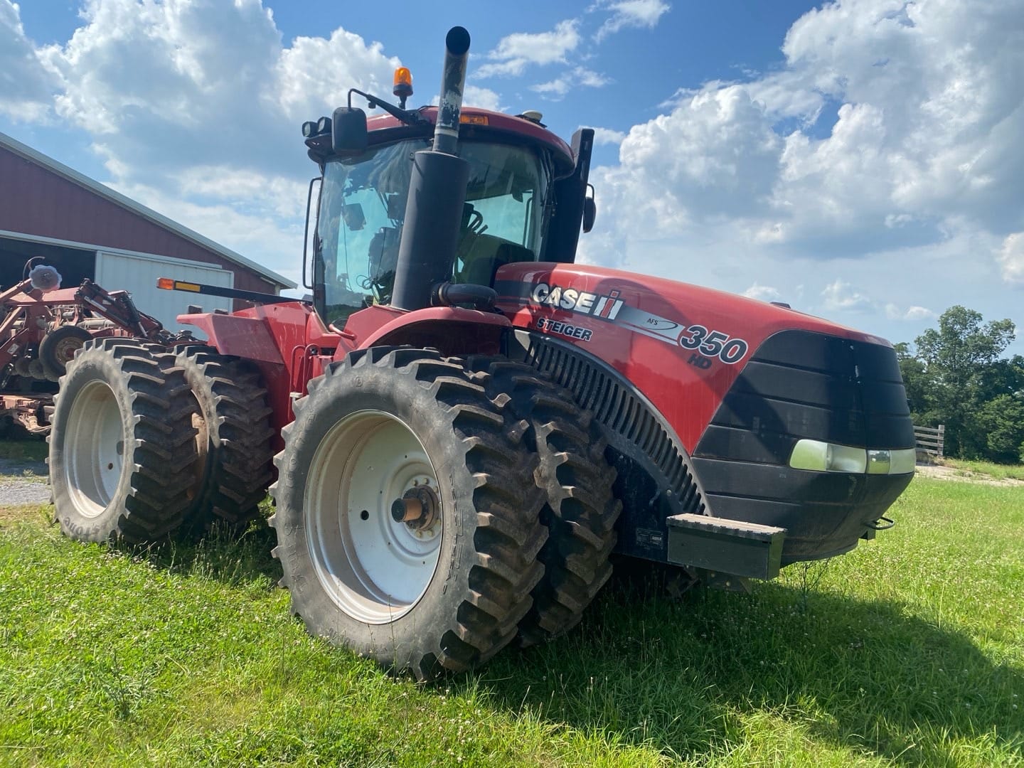 2013 Case IH Steiger 350 Equipment Image0
