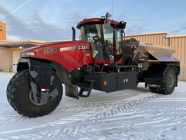 Image of Case IH Titan 3530 equipment image 1