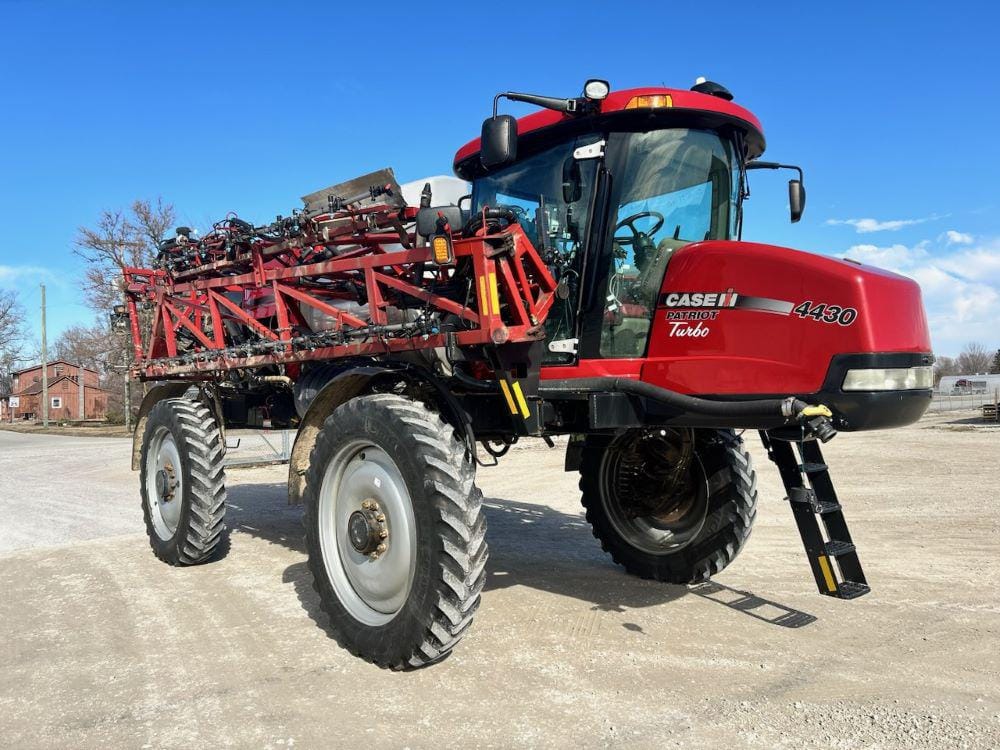 Main image Case IH Patriot 4430
