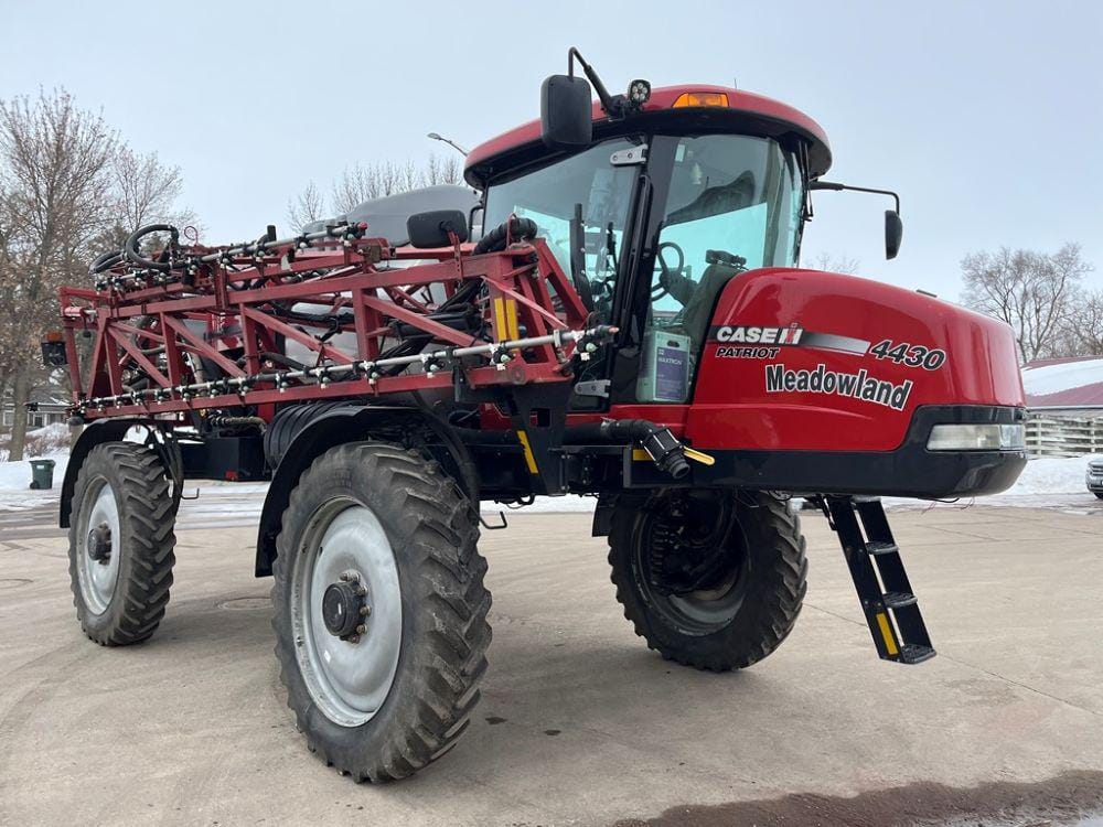 Main image Case IH Patriot 4430