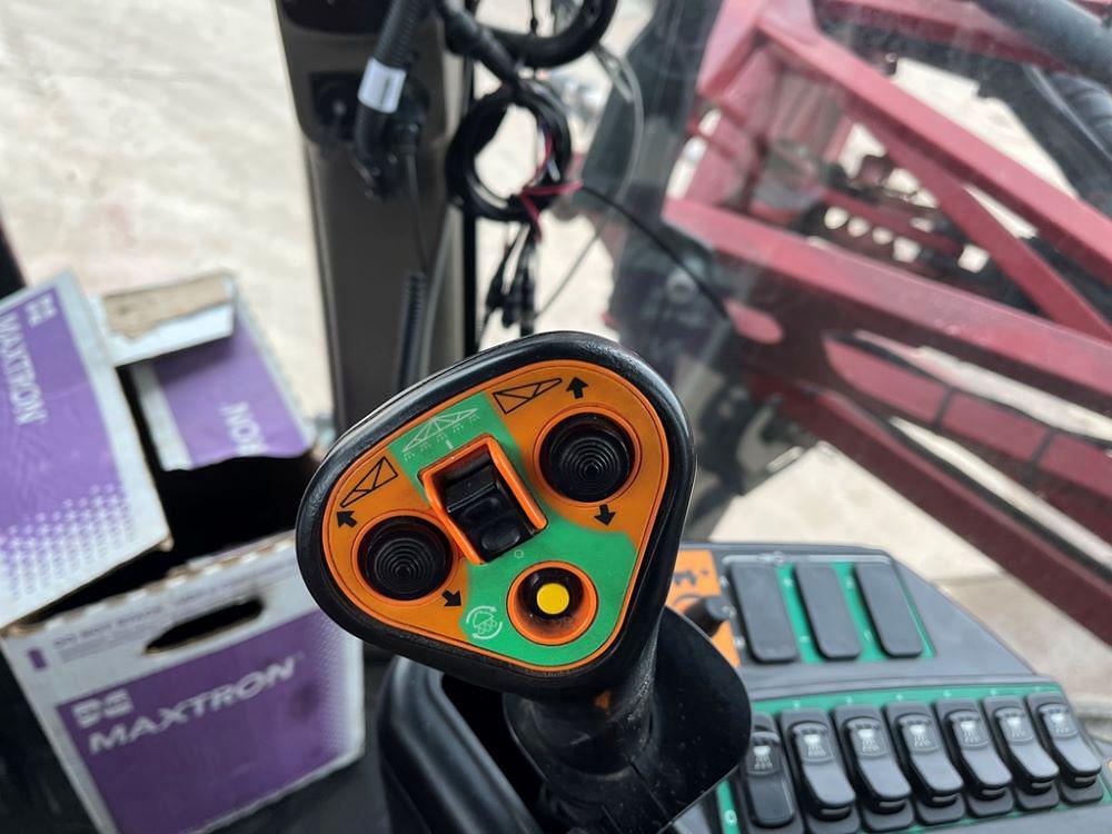 Main image Case IH Patriot 4430 84