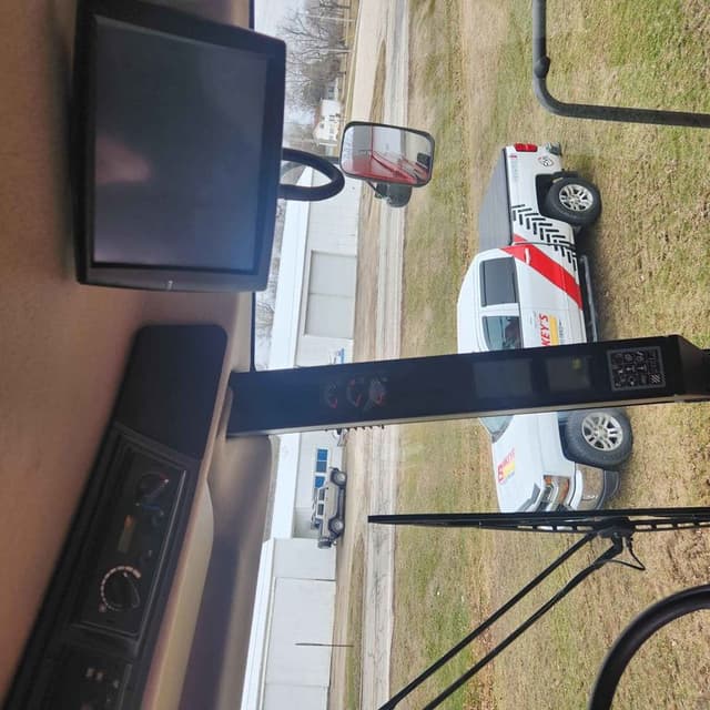 Image of Case IH 5130 equipment image 4