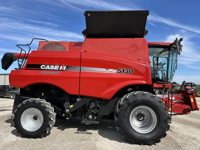 Image of Case IH 5130 equipment image 3