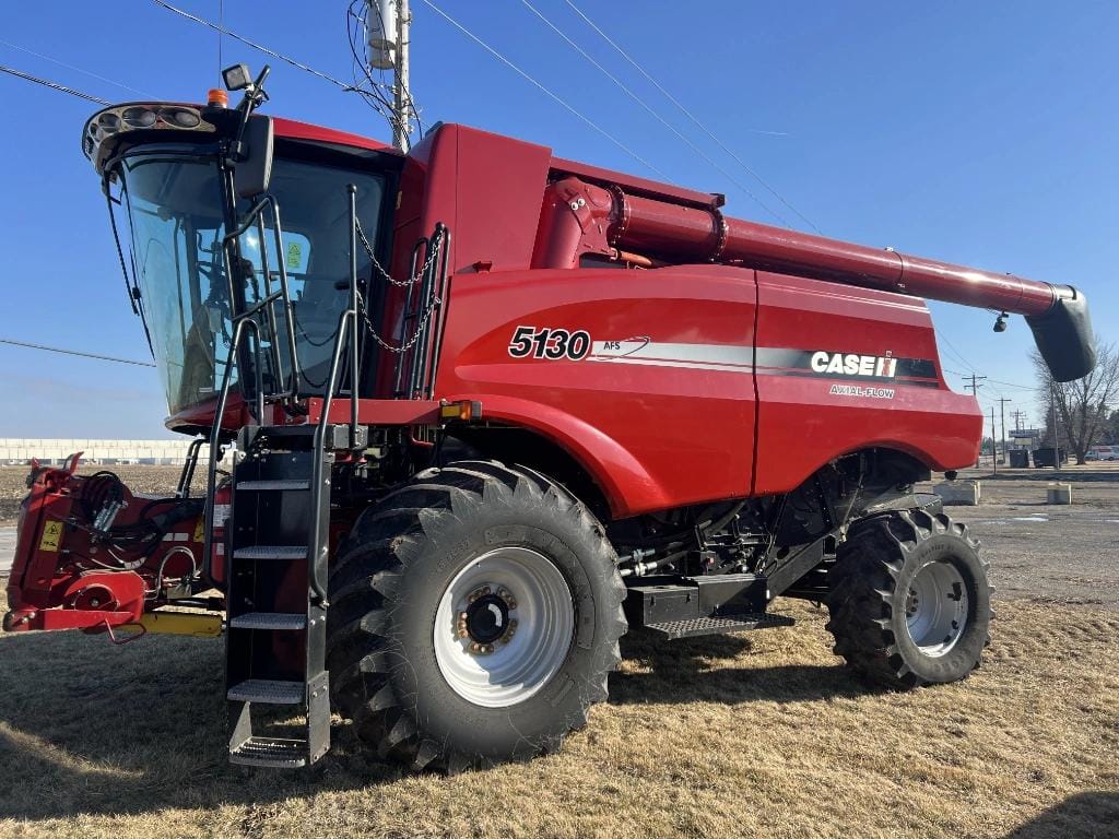 2013 Case IH 5130 Equipment Image0