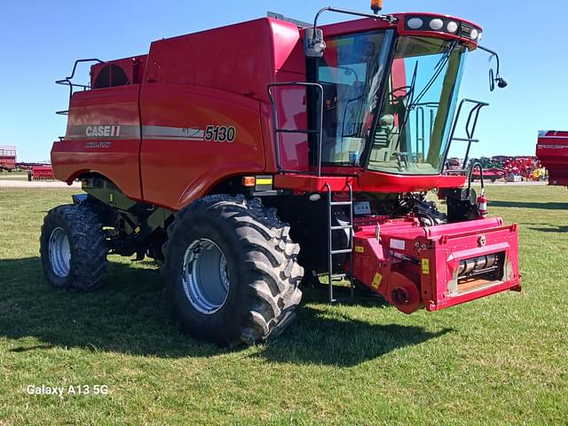 Image of Case IH 5130 equipment image 1