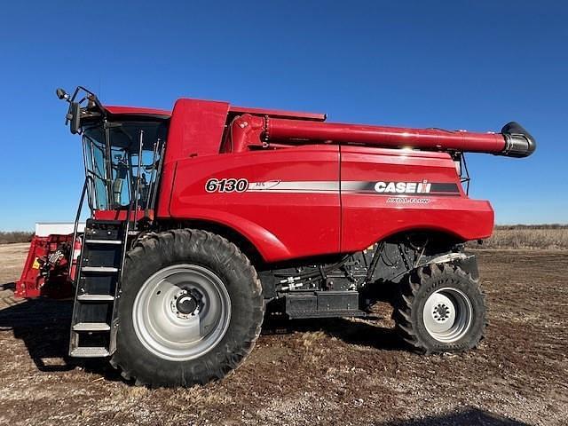 Image of Case IH 6130 equipment image 1