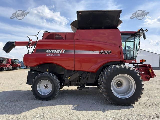 Image of Case IH 6130 equipment image 1