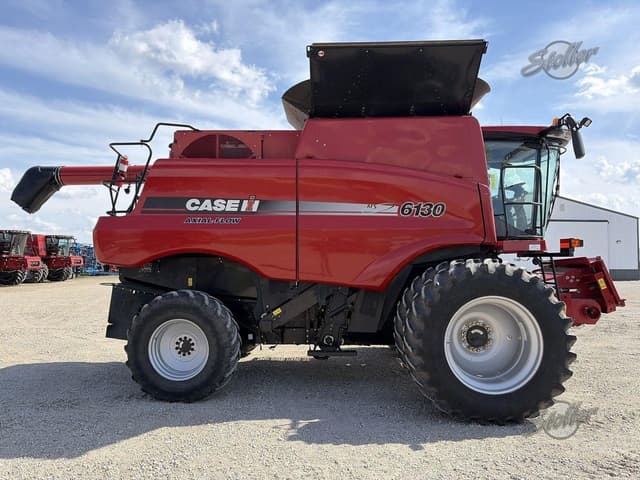Image of Case IH 6130 equipment image 1