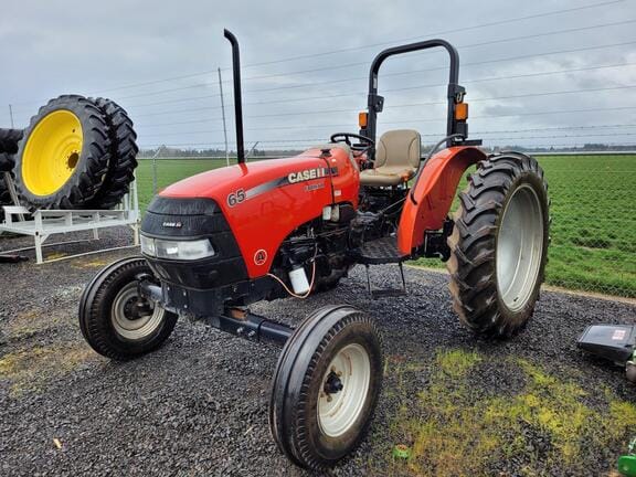 Main image Case IH Farmall 65A