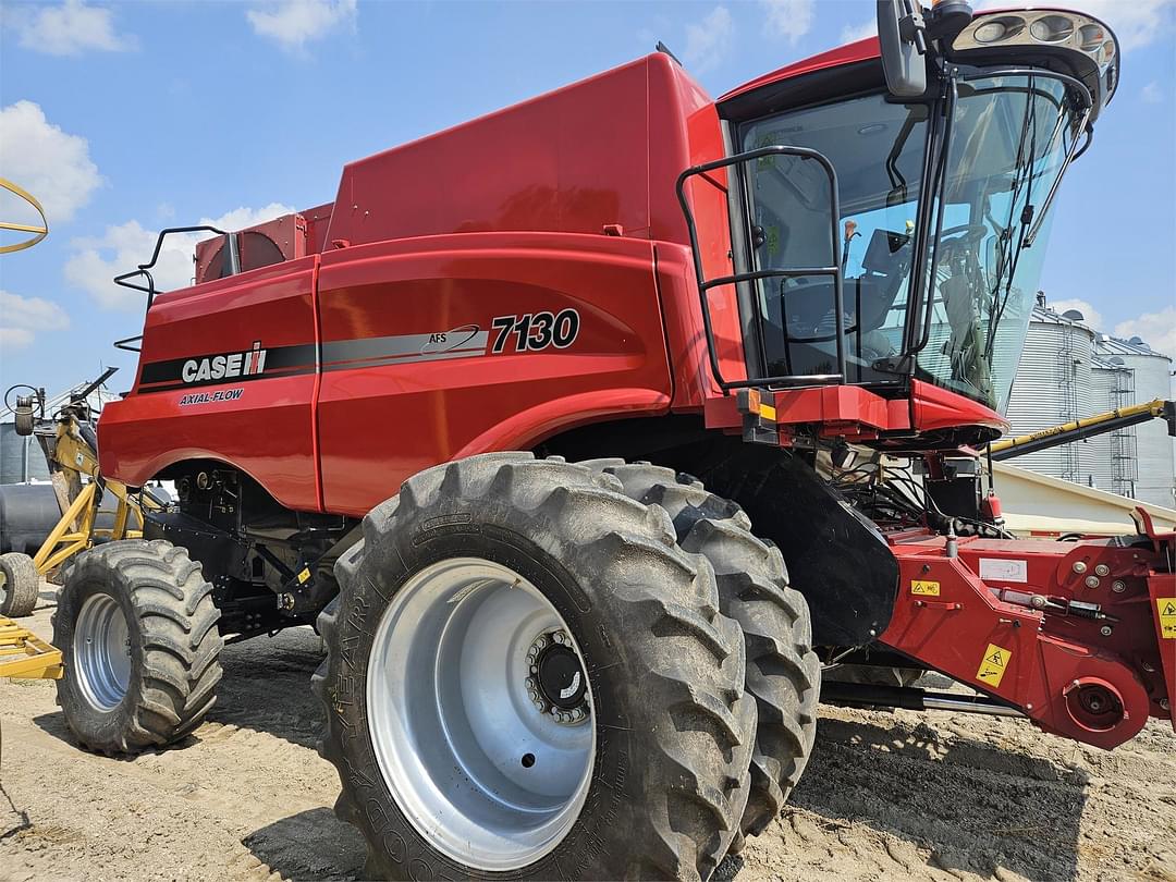 Image of Case IH 7130 Primary image