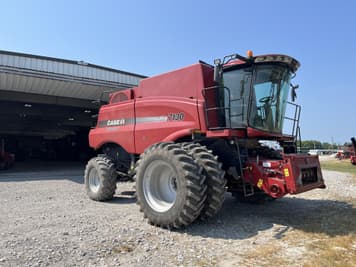 Main image Case IH 7130