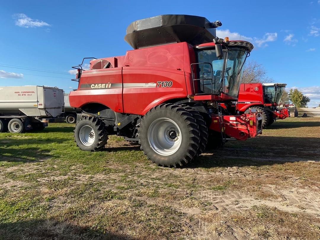 Image of Case IH 7130 Primary image